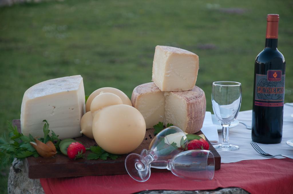 Agriturismo Il Megalite Джурдиняно Екстериор снимка